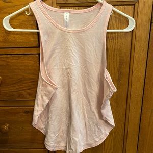 Fabletics pink tank top size small